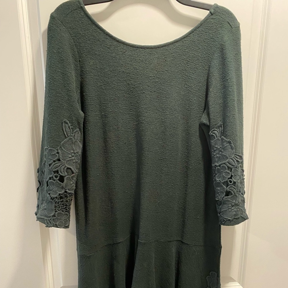 Appliqué dress